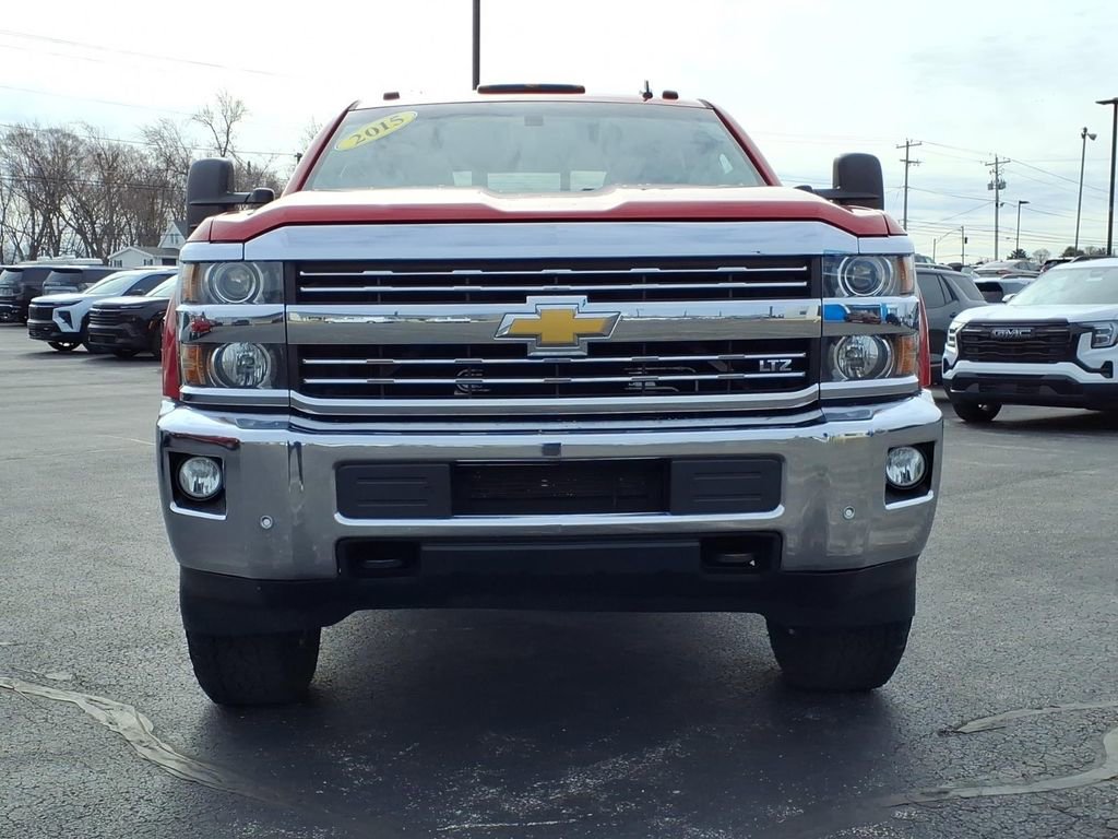 Used 2015 Chevrolet Silverado 2500 LTZ w/ LTZ Plus Package image 11