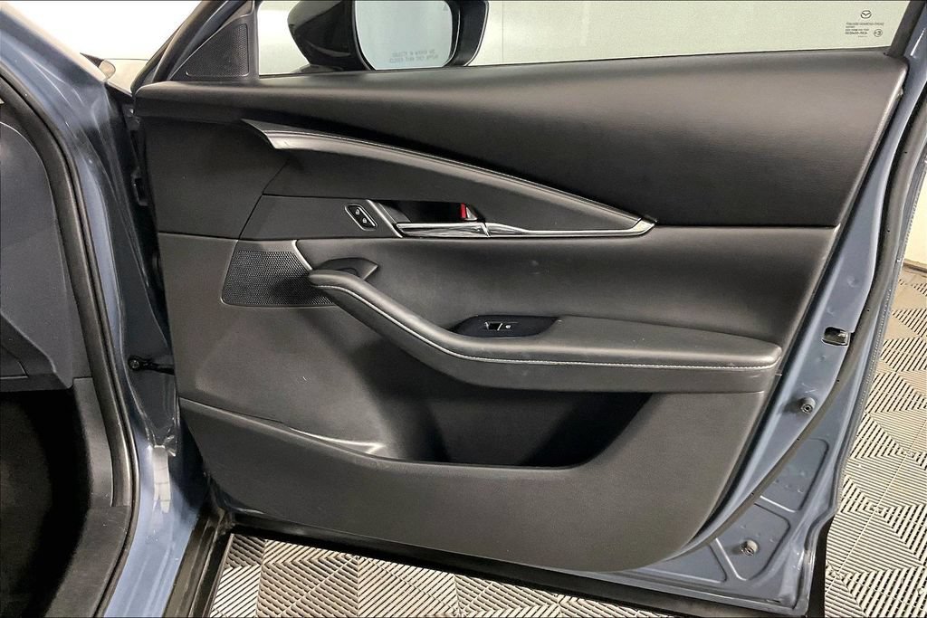 Used 2021 MAZDA CX-30 AWD 2.5 Turbo S image 19