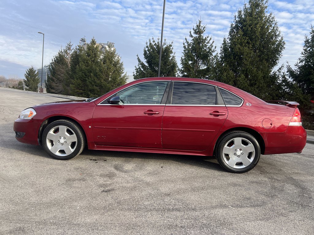 Used 2009 Chevrolet Impala SS w/ Convenience Package image 2