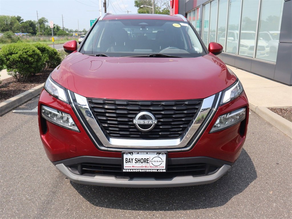 Certified 2022 Nissan Rogue SV w/ SV Premium Package image 5