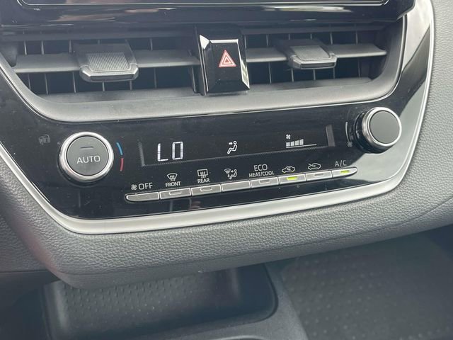 Used 2024 Toyota Corolla LE image 27