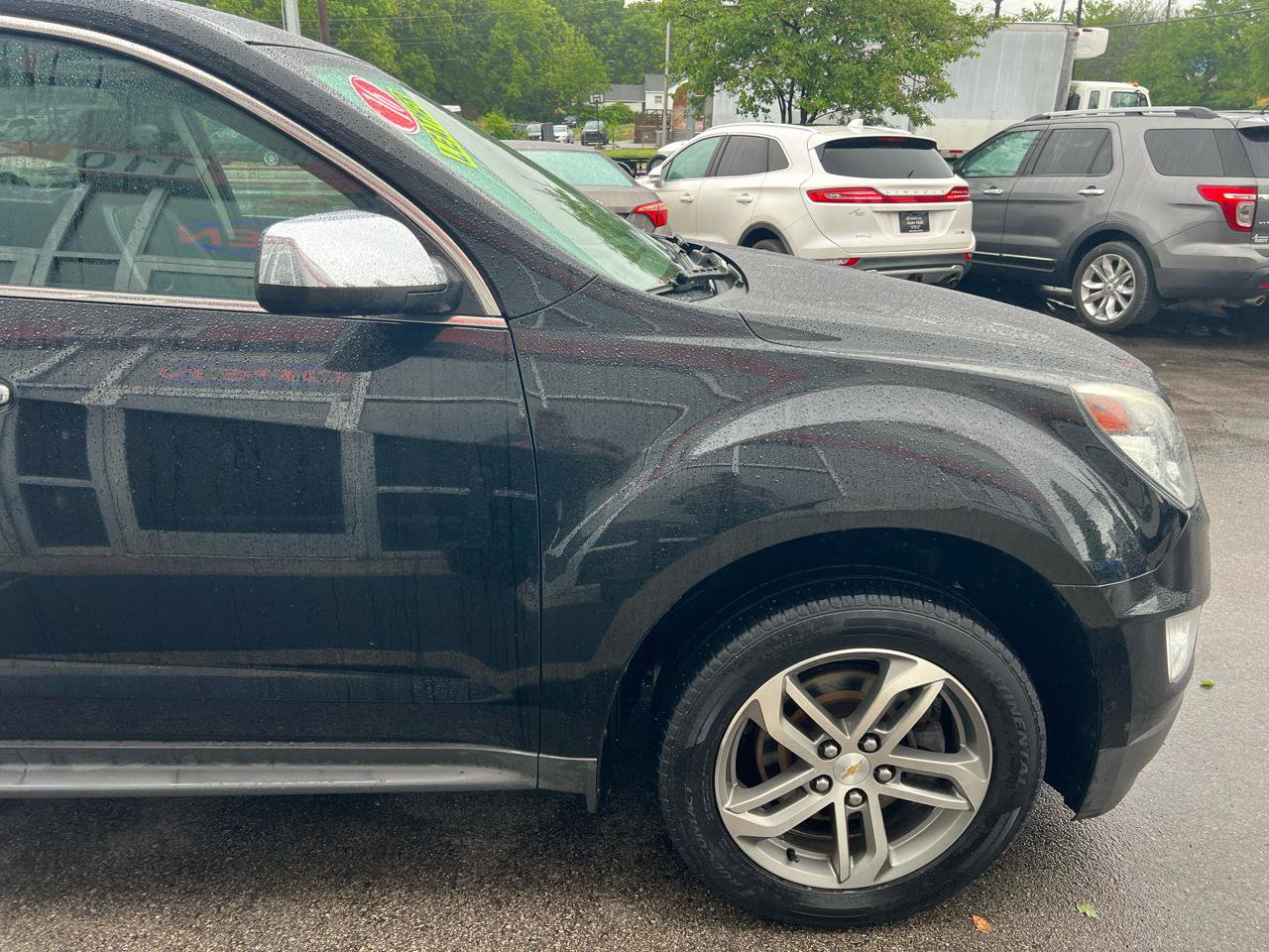 Used 2016 Chevrolet Equinox LTZ w/ Enhanced Convenience Package FWD image 7