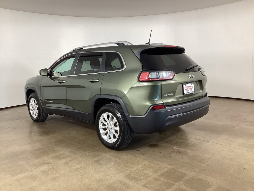 Used 2019 Jeep Cherokee Latitude w/ Cold Weather Group AWD/4WD image 7