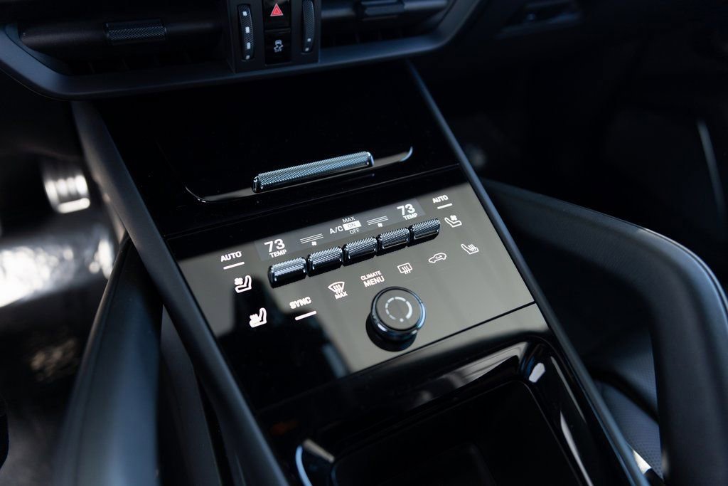 Certified 2025 Porsche Cayenne GTS image 14
