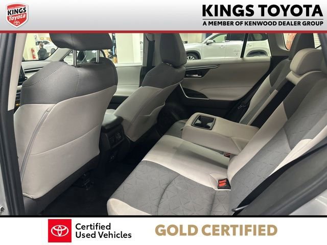 Certified 2022 Toyota RAV4 XLE w/ Convenience Package image 20