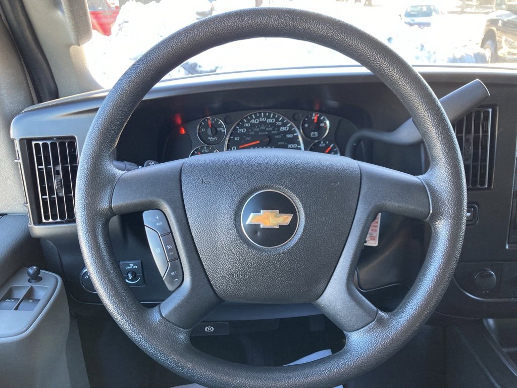 Used 2024 Chevrolet Express 2500 w/ Driver Convenience Package image 10