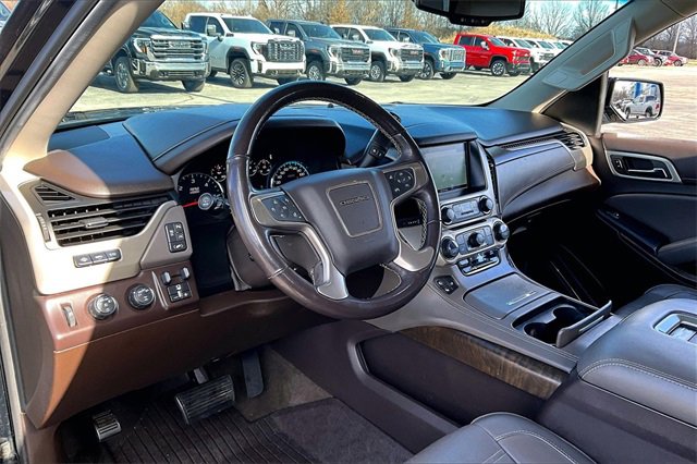 Used 2018 GMC Yukon Denali w/ Open Road Package image 17