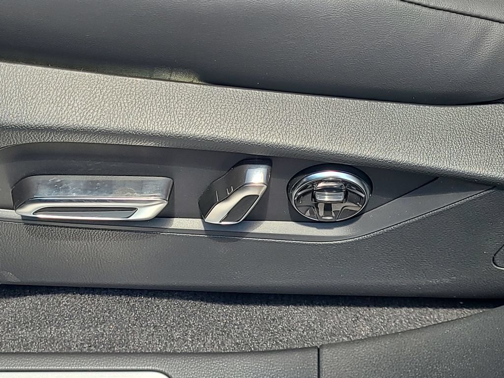 New 2026 Acura RDX w/ Advance Package AWD/4WD image 16