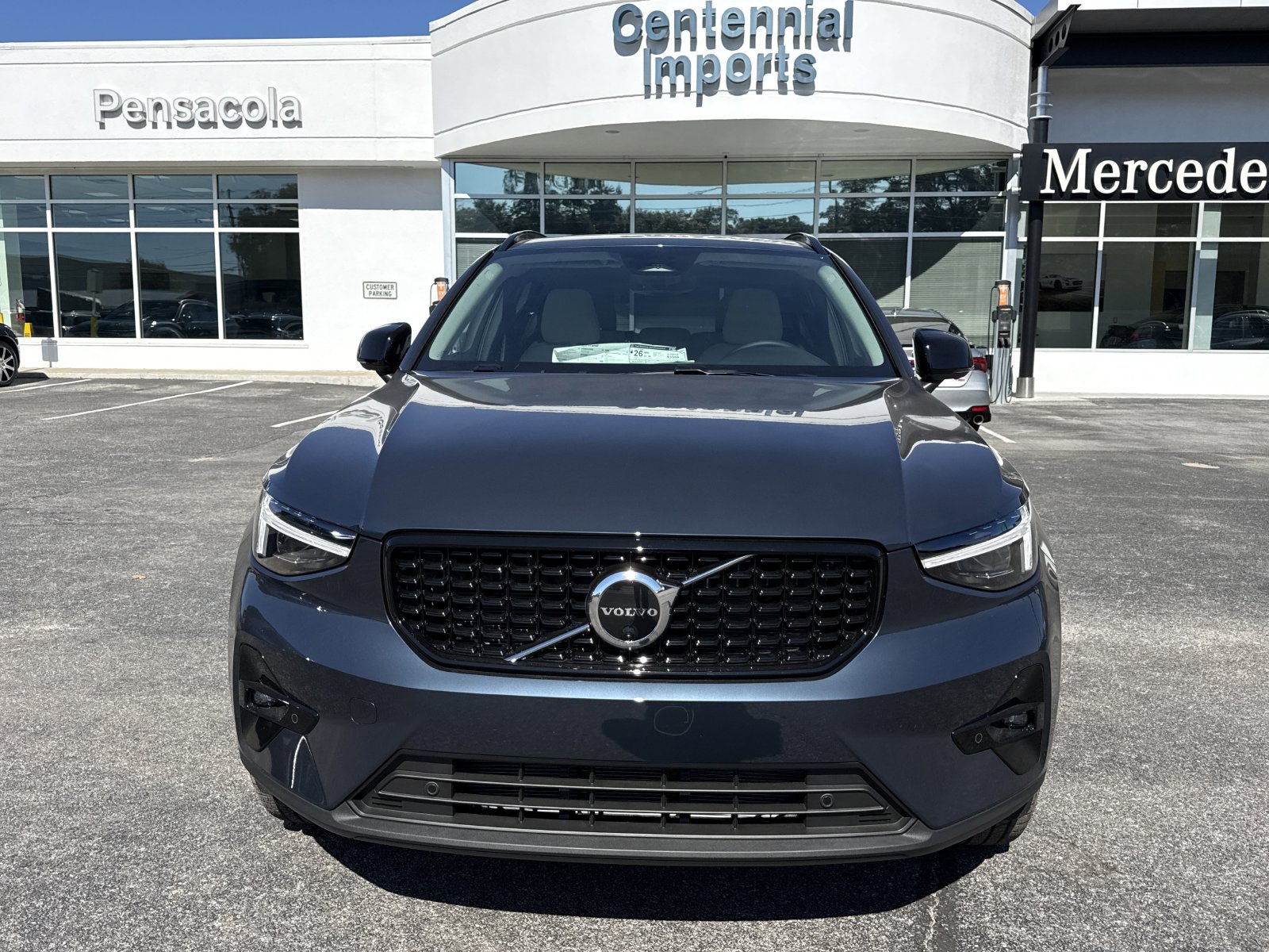 New 2026 Volvo XC40 B5 Ultra w/ Protection Package Premier AWD/4WD image 8
