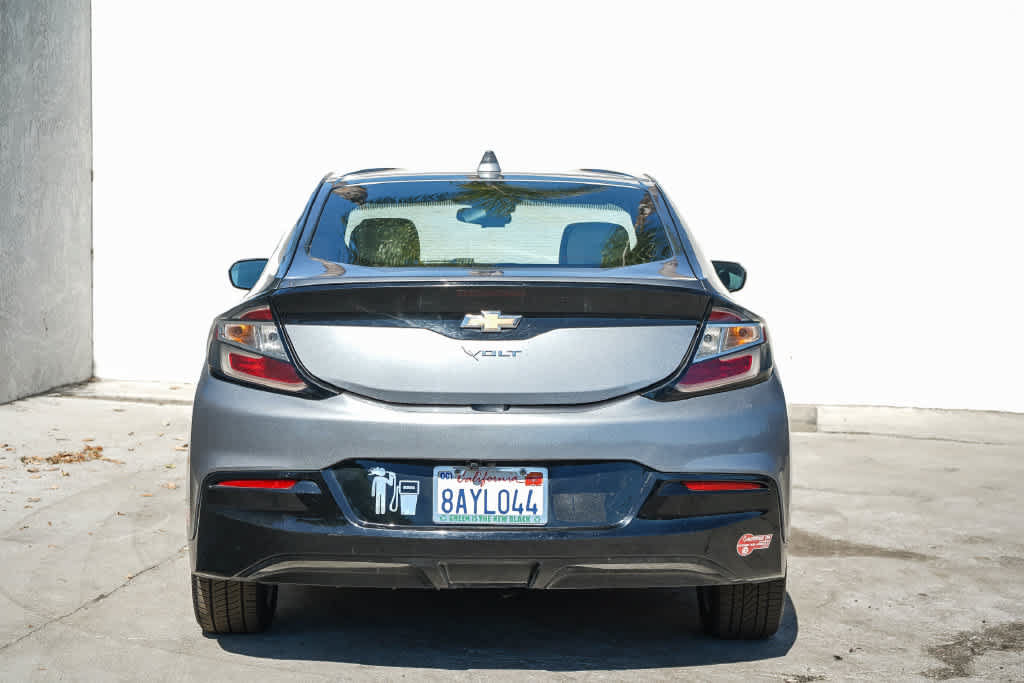 Used 2018 Chevrolet Volt LT FWD image 7