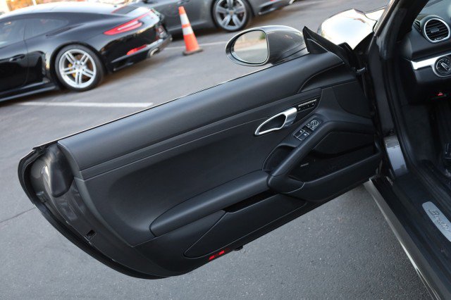 Used 2017 Porsche 718 Boxster image 22