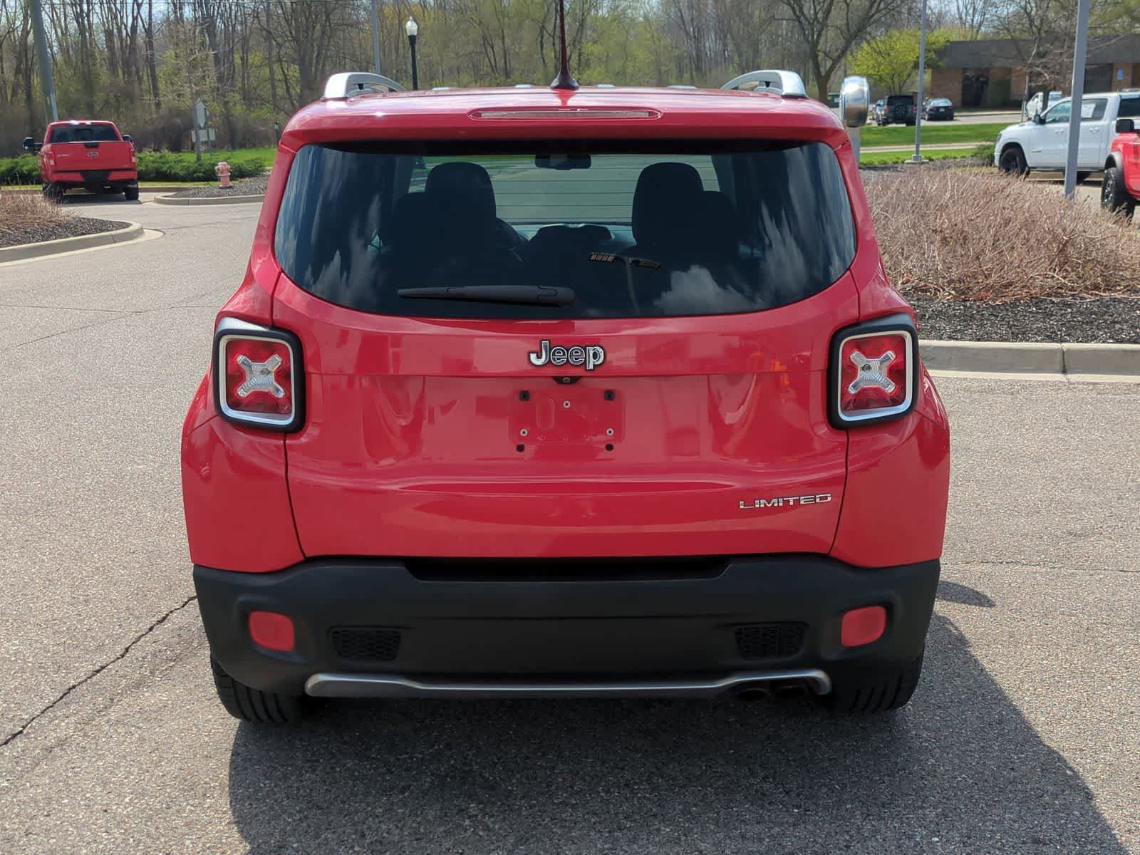 Used 2015 Jeep Renegade Limited FWD image 7