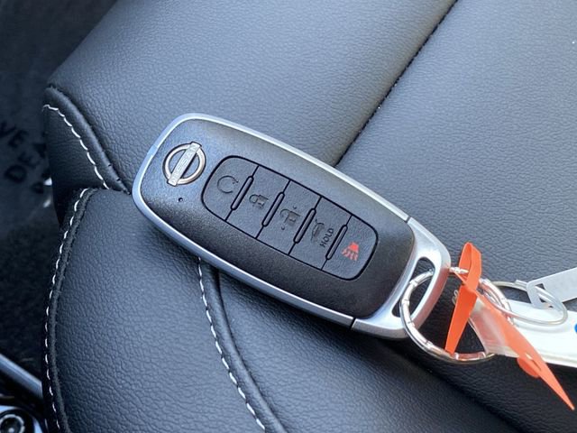 Used 2025 Nissan Murano SL image 30