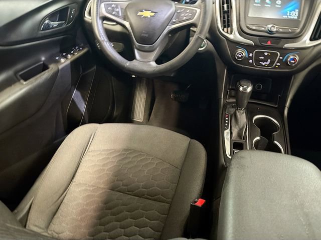 Used 2018 Chevrolet Equinox LT image 20