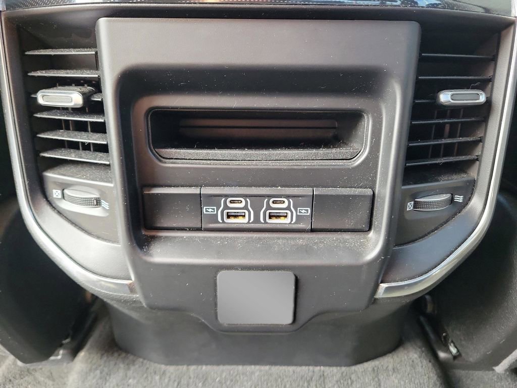 Used 2022 RAM 1500 Laramie w/ Sport Appearance Package image 18