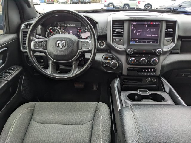 Used 2022 RAM 1500 Big Horn AWD/4WD image 16