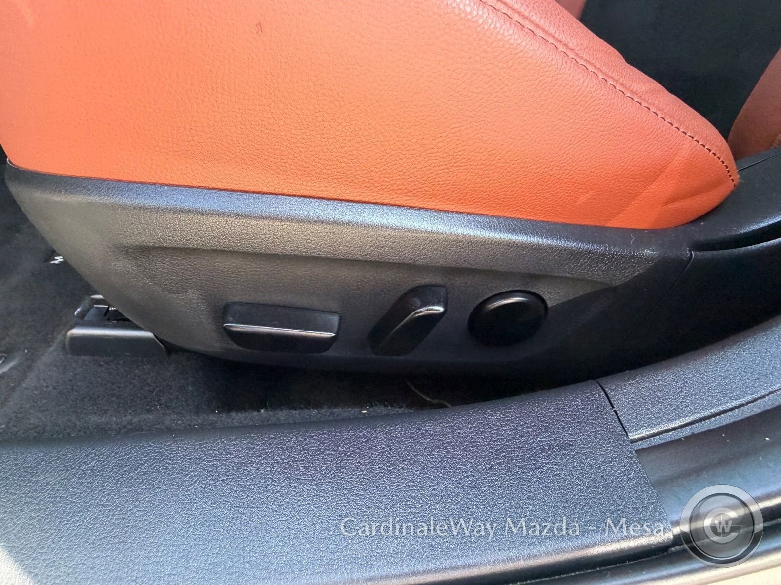 Used 2024 MAZDA MAZDA3 s image 17