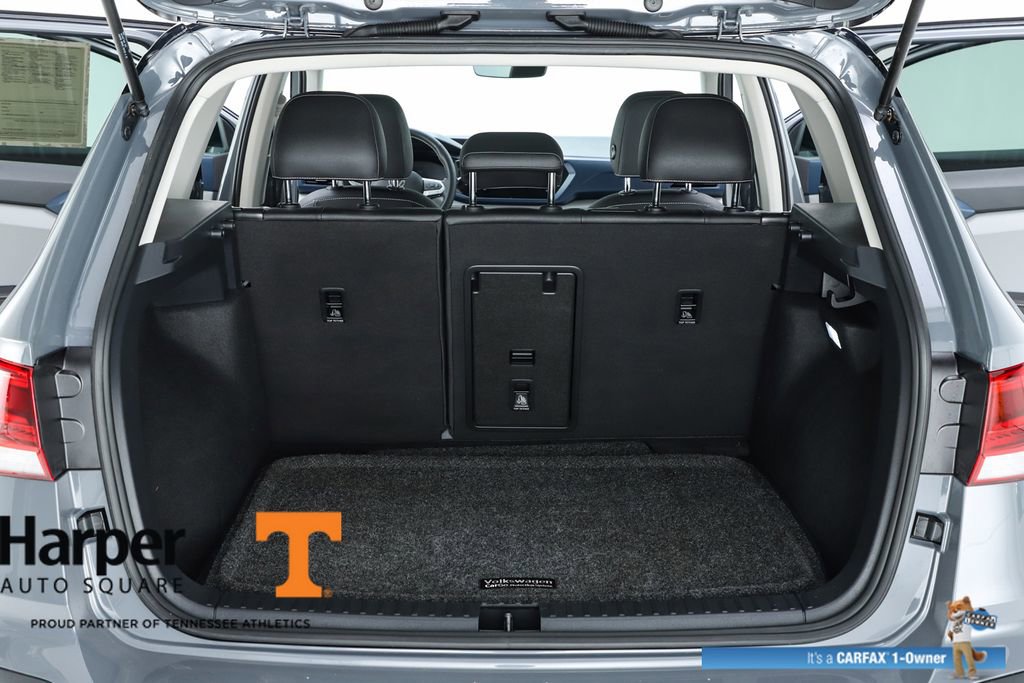 Used 2024 Volkswagen Taos SE w/ Panoramic Sunroof Package image 29