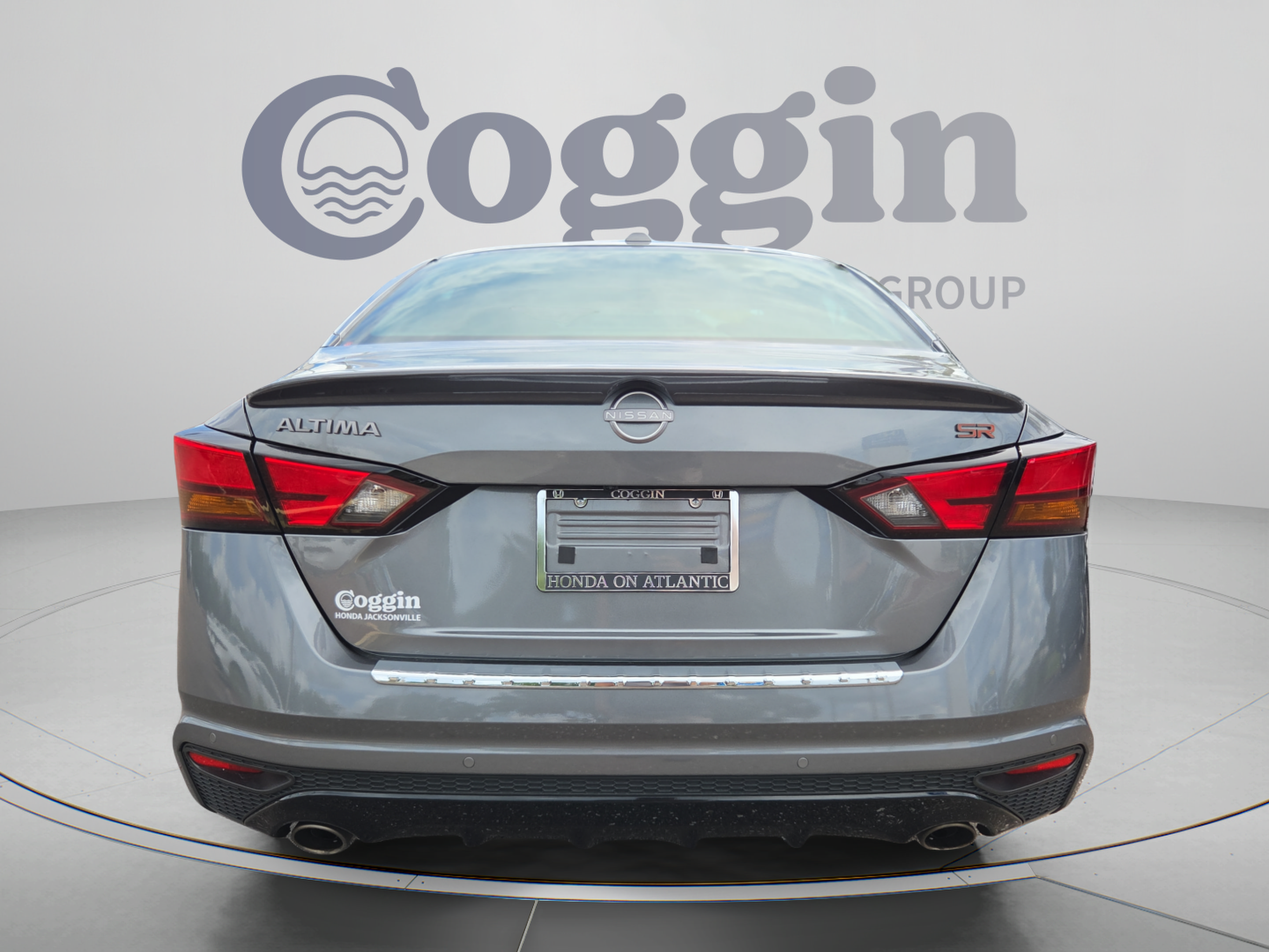 Used 2023 Nissan Altima 2.5 SR FWD image 4