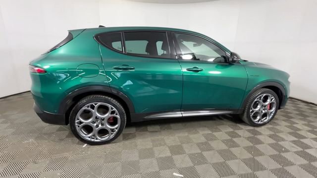 Used 2024 Alfa Romeo Tonale Ti AWD/4WD image 3