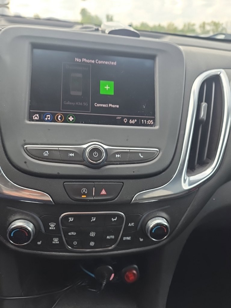 Used 2022 Chevrolet Equinox LT FWD image 16