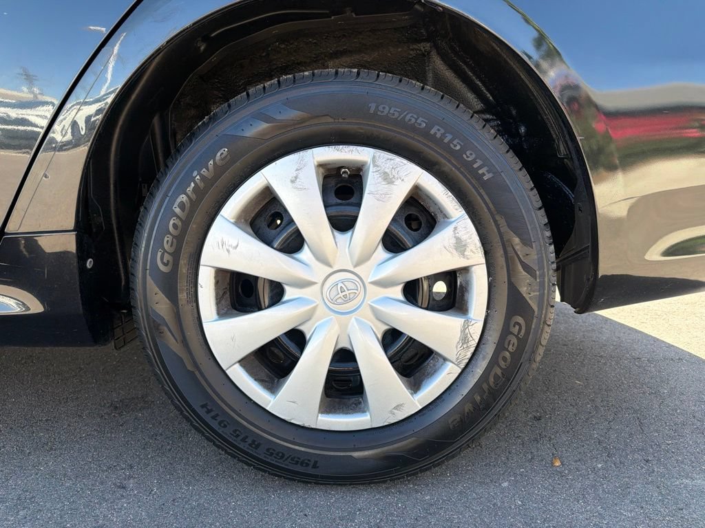 Used 2013 Toyota Corolla L w/ Protection Pkg FWD image 32