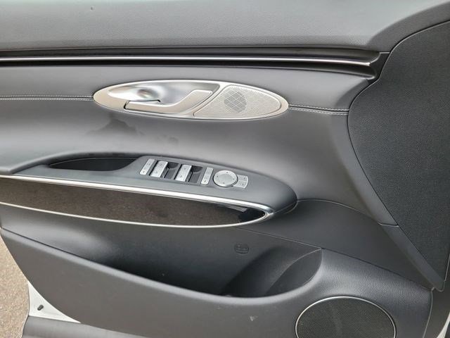 Used 2025 Genesis GV70 2.5T image 21