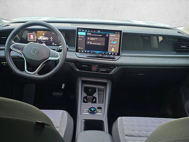 New 2026 Volkswagen Tiguan S FWD image 15