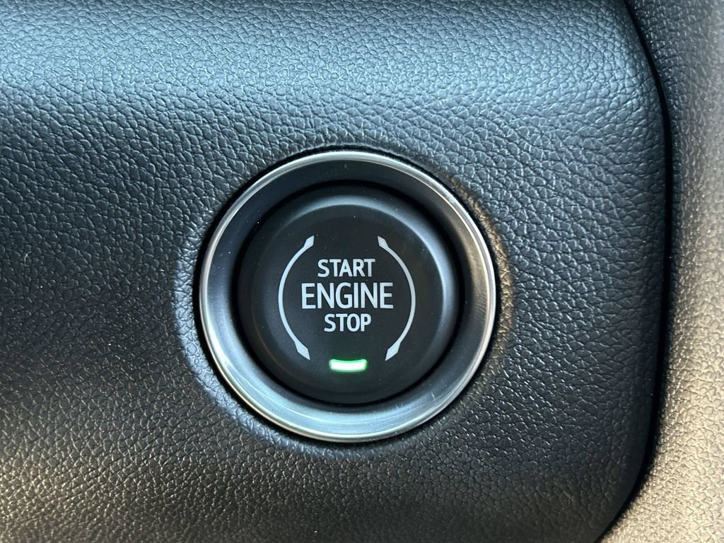 New 2026 GMC Acadia Elevation FWD image 17