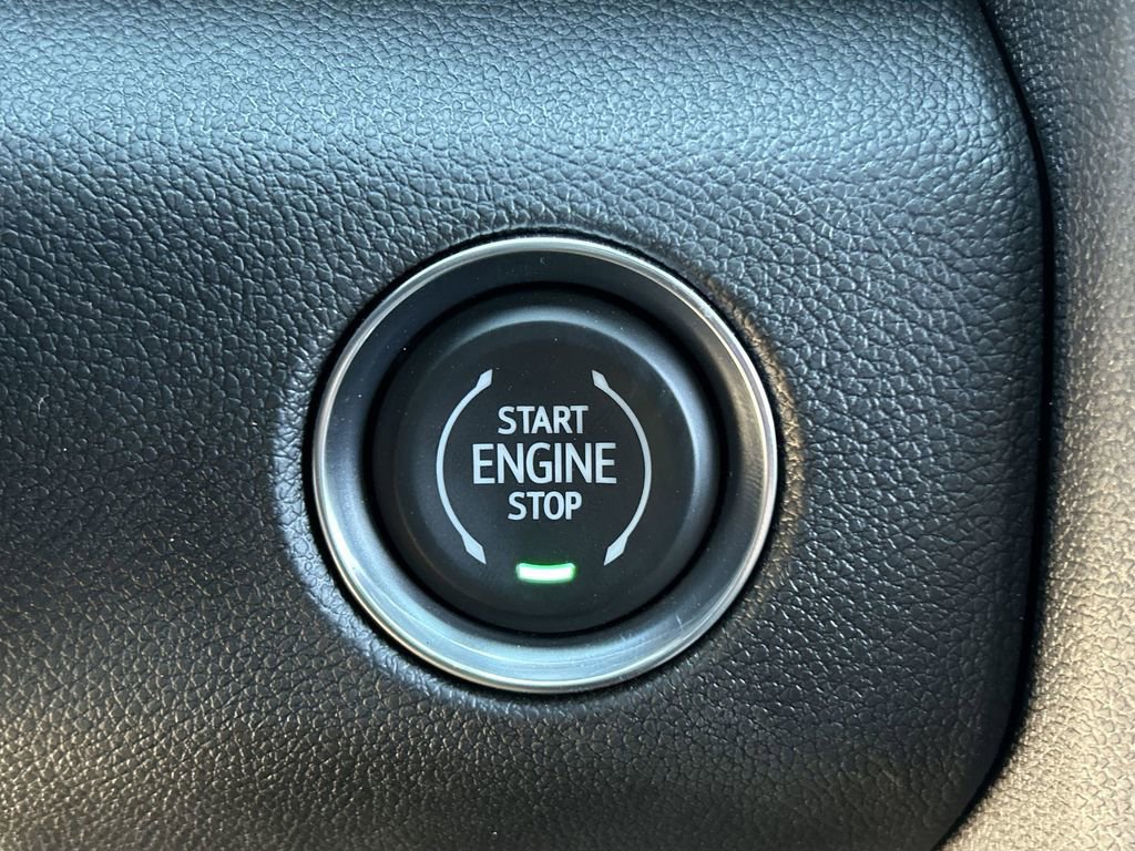 New 2026 GMC Acadia Elevation FWD image 17