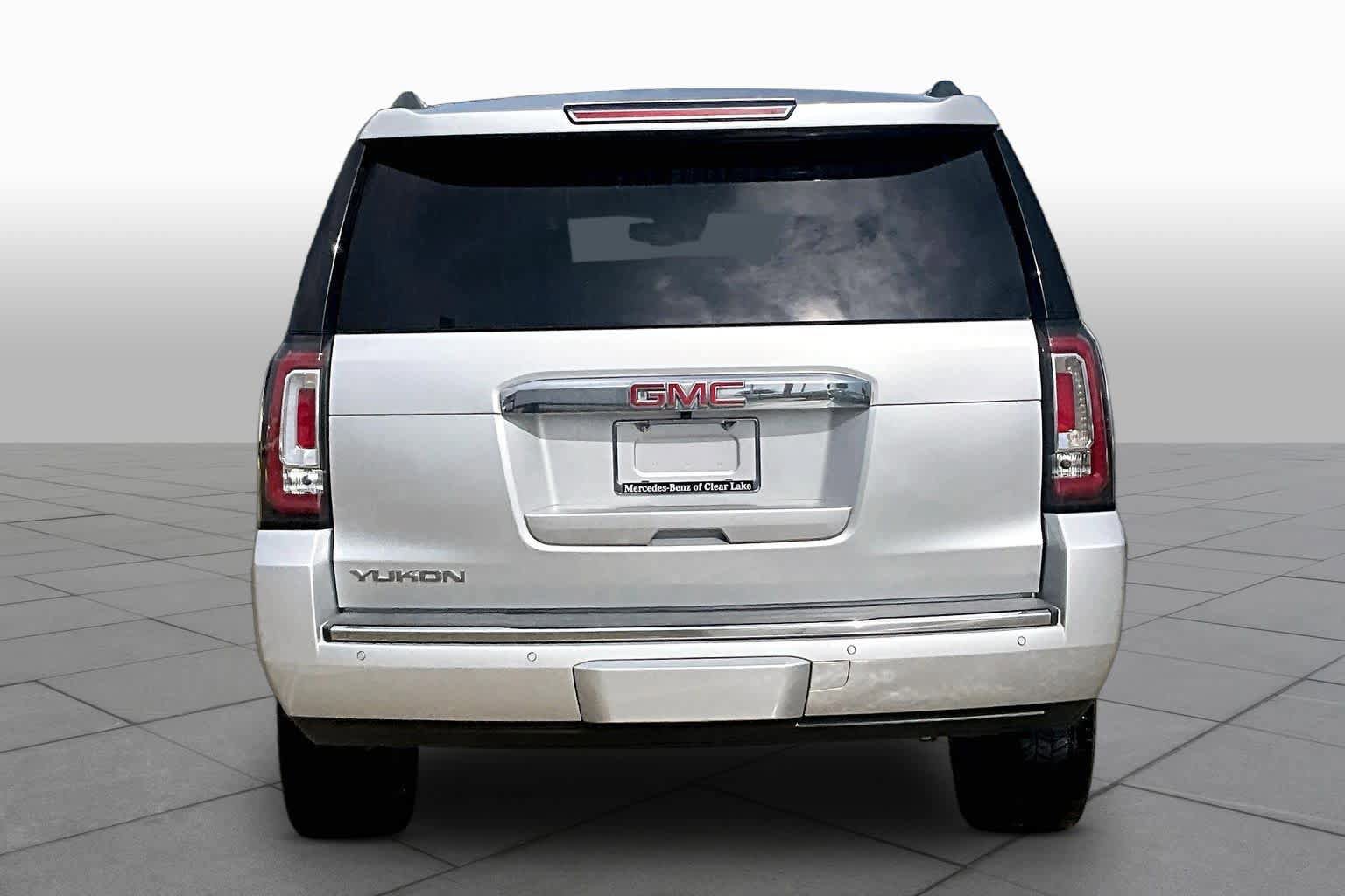 Used 2016 GMC Yukon Denali w/ Open Road Package RWD image 5