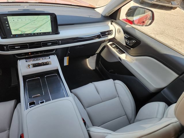 New 2026 Lincoln Aviator Reserve w/ Luxury Package AWD/4WD image 12