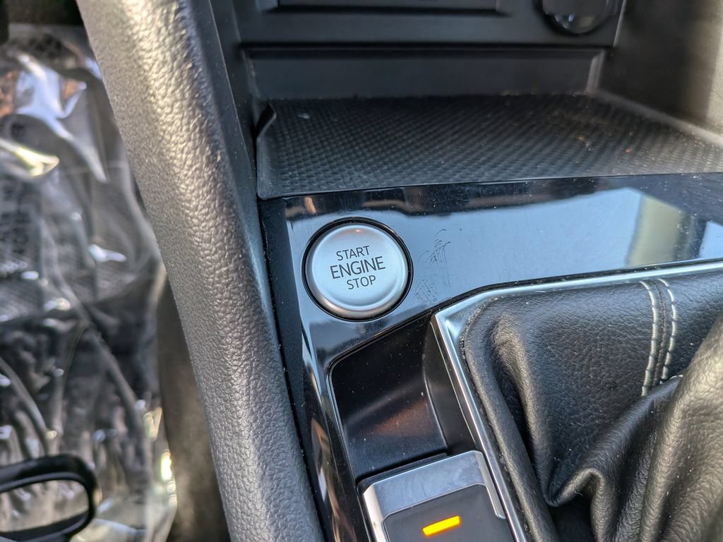 Certified 2023 Volkswagen Taos S FWD image 22