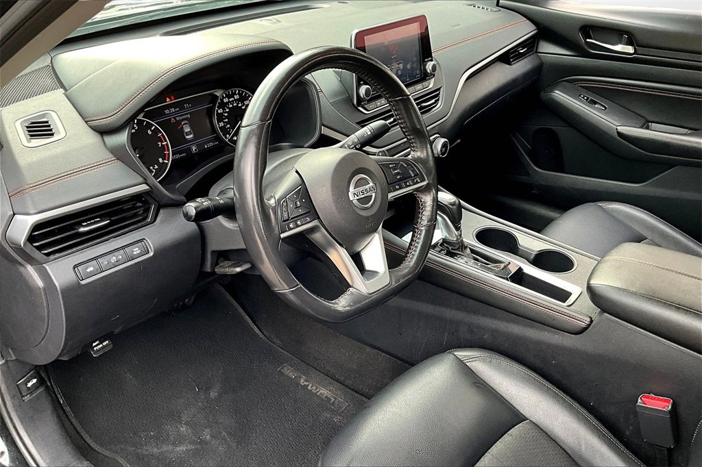 Used 2022 Nissan Altima 2.5 SR image 17