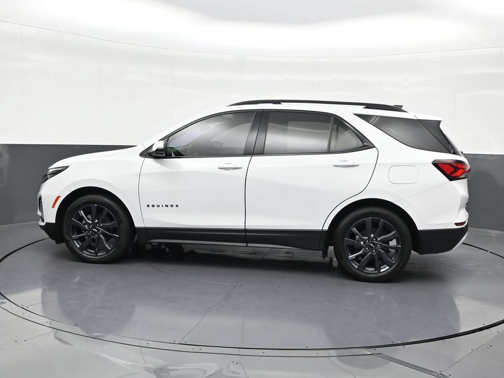 Used 2024 Chevrolet Equinox RS w/ RS Leather Package FWD image 2