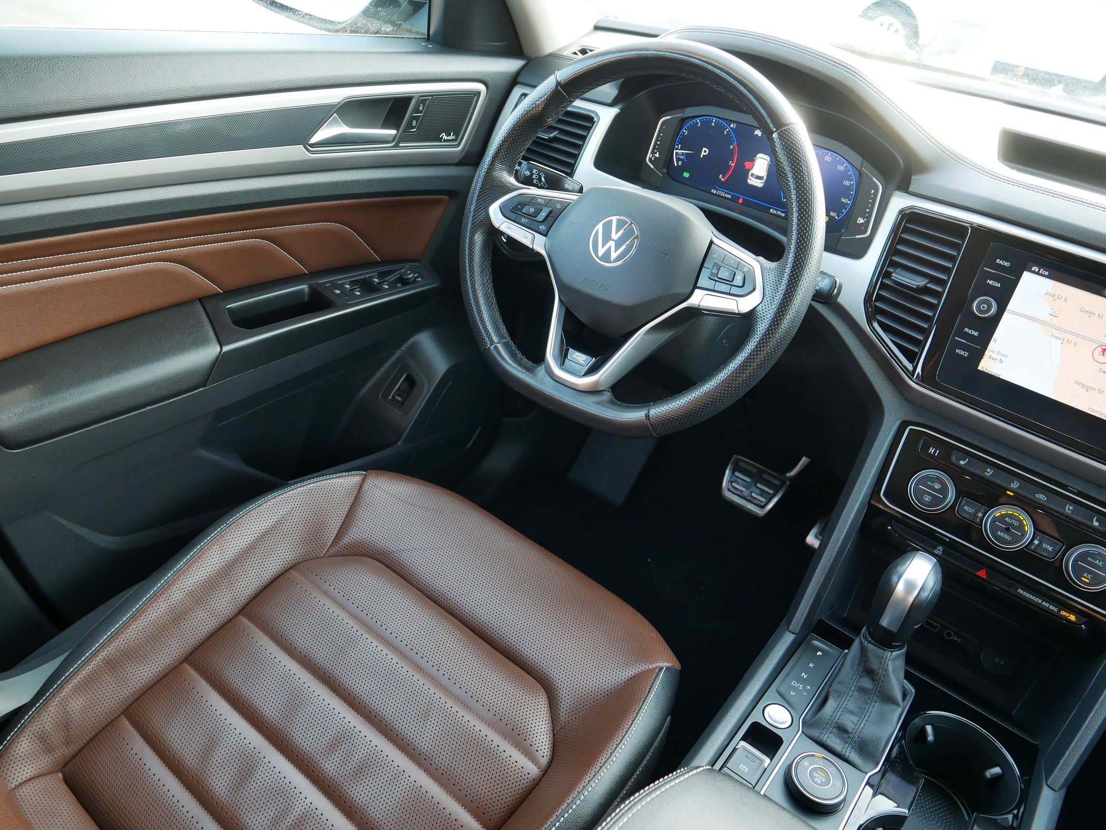 Used 2021 Volkswagen Atlas SEL Premium image 9