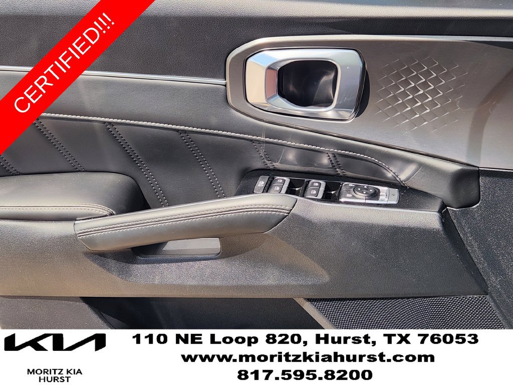 Certified 2023 Kia Sorento SX FWD image 25