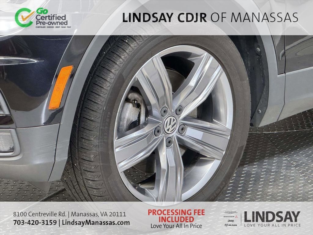 Used 2021 Volkswagen Tiguan SEL AWD/4WD image 10