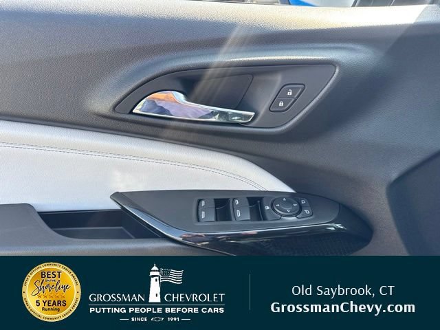 New 2026 Chevrolet Trax LT w/ Driver Confidence Package FWD image 9