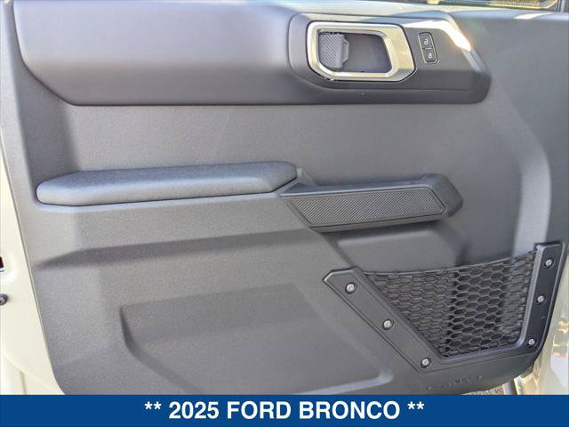 New 2025 Ford Bronco Badlands AWD/4WD image 10