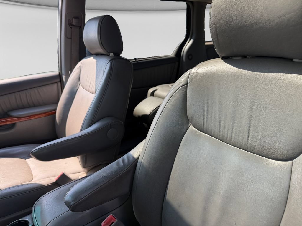 Used 2008 Toyota Sienna XLE FWD image 23