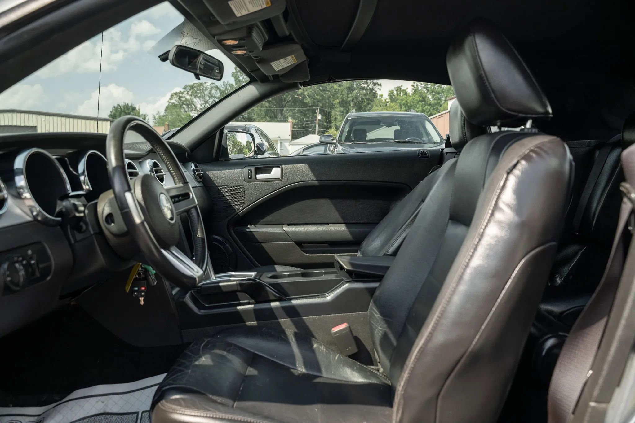 Used 2007 Ford Mustang Premium image 11