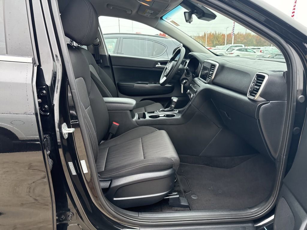 Used 2022 Kia Sportage LX image 41