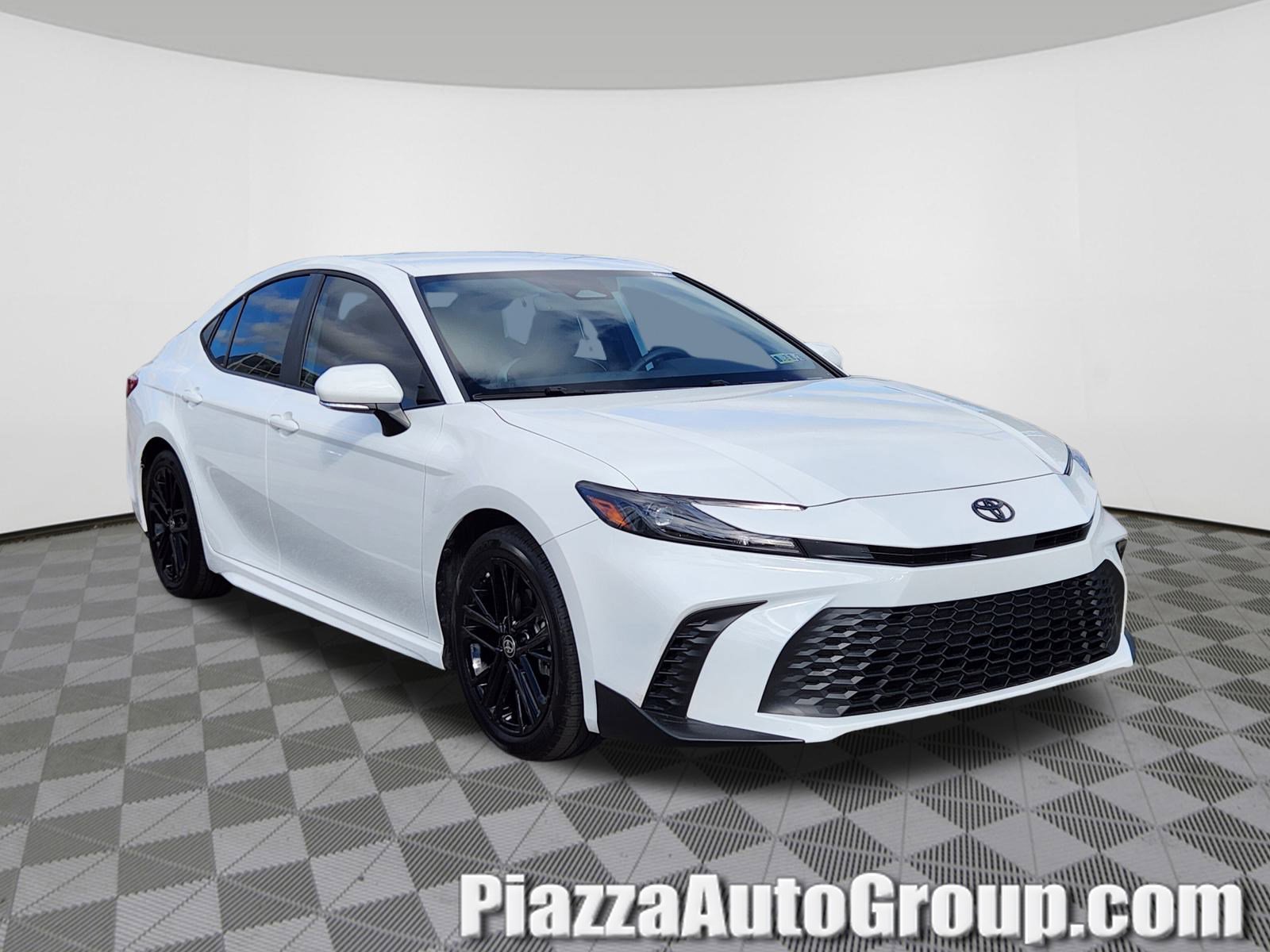 Used 2025 Toyota Camry Hybrid