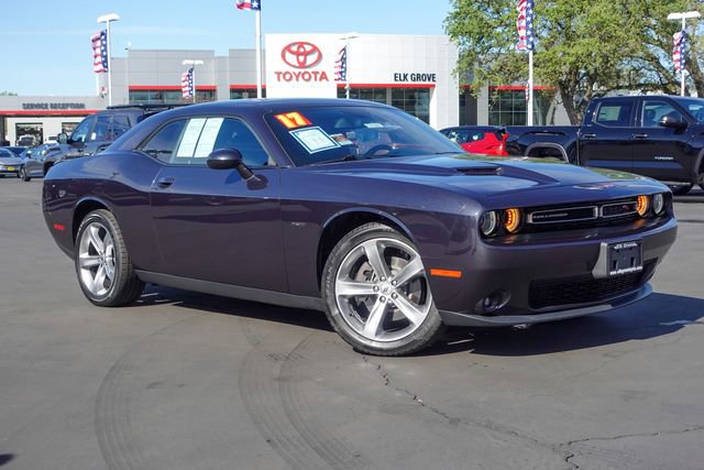 Used 2017 Dodge Challenger R/T image 6