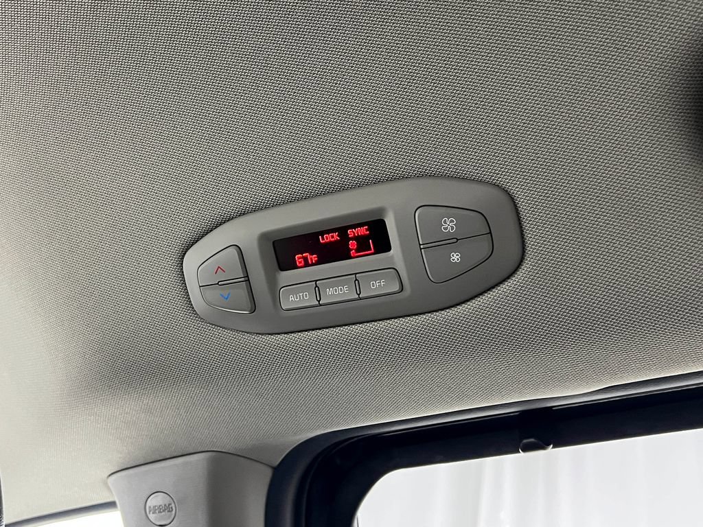 Used 2016 Kia Sedona EX FWD image 25