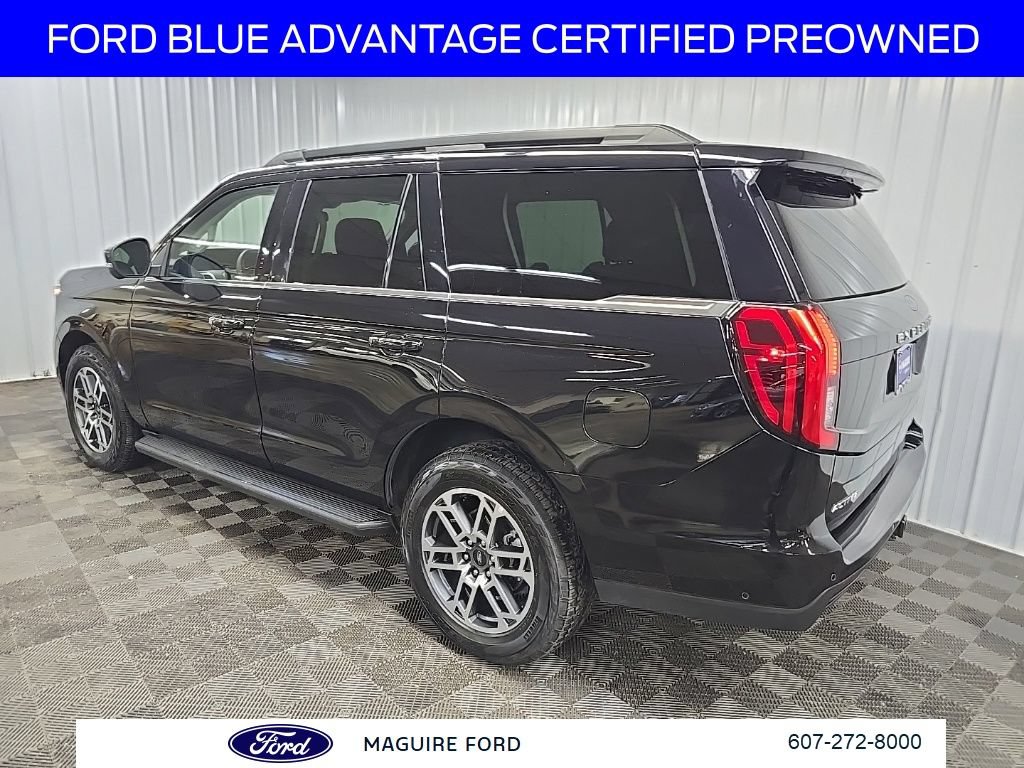Certified 2025 Ford Expedition Active AWD/4WD image 12