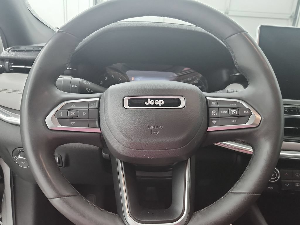 Used 2024 Jeep Compass Limited AWD/4WD image 25