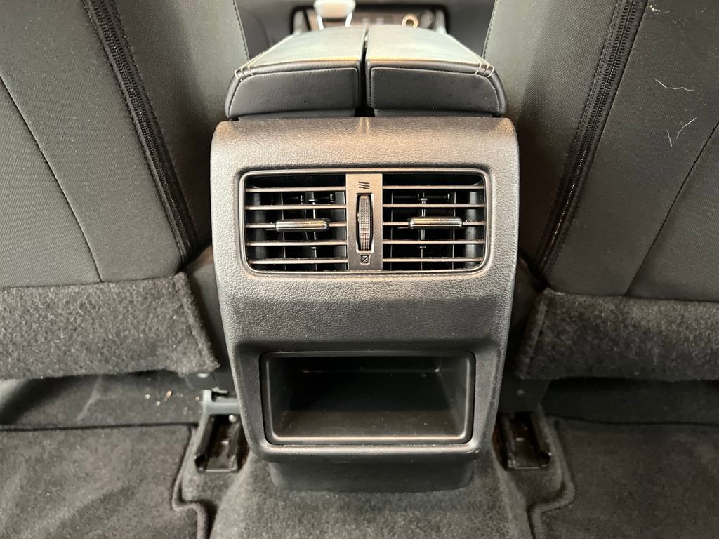 Used 2024 Nissan Rogue S FWD image 21