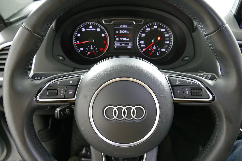 Used 2015 Audi Q3 2.0T Prestige AWD/4WD image 16
